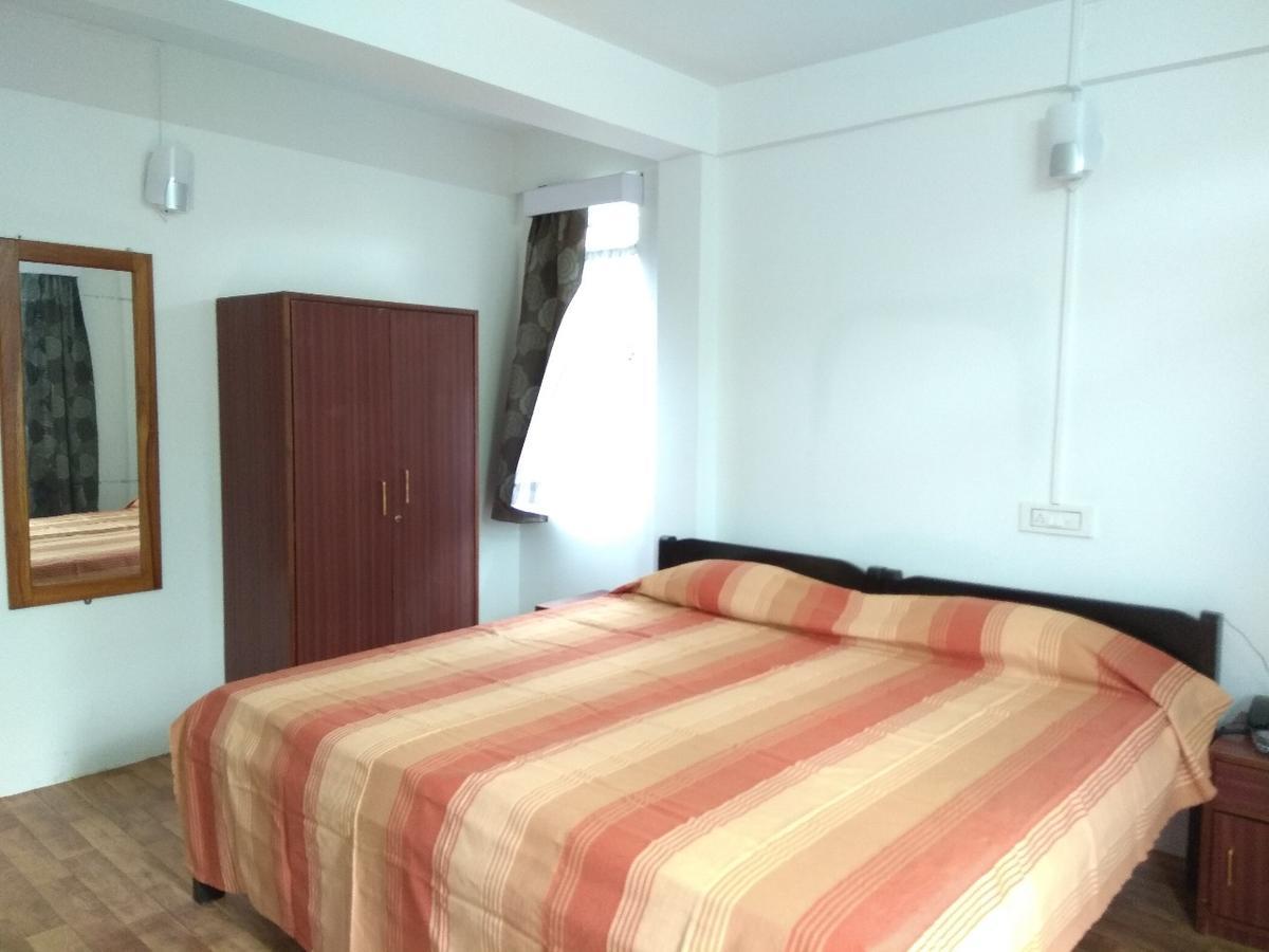 Latei Ville Inn Shillong Bagian luar foto