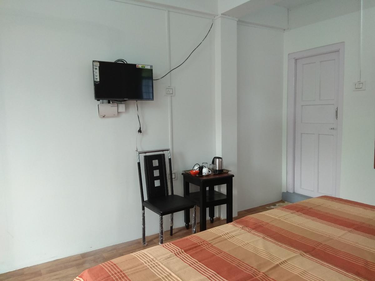 Latei Ville Inn Shillong Bagian luar foto